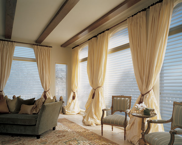 Illuma Sheer and Drapes600